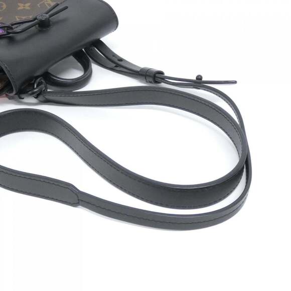 Louis Vuitton Monogram (LV Friends) Steamer XS M80327 Shoulder Bag - Picture 8 of 10